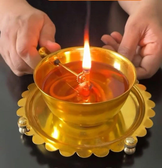 PARAS Akhand Diya with screw lifter (6 inches)